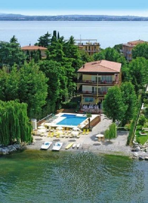 Hotel Astoria Lido Sirmione Exteriér fotografie